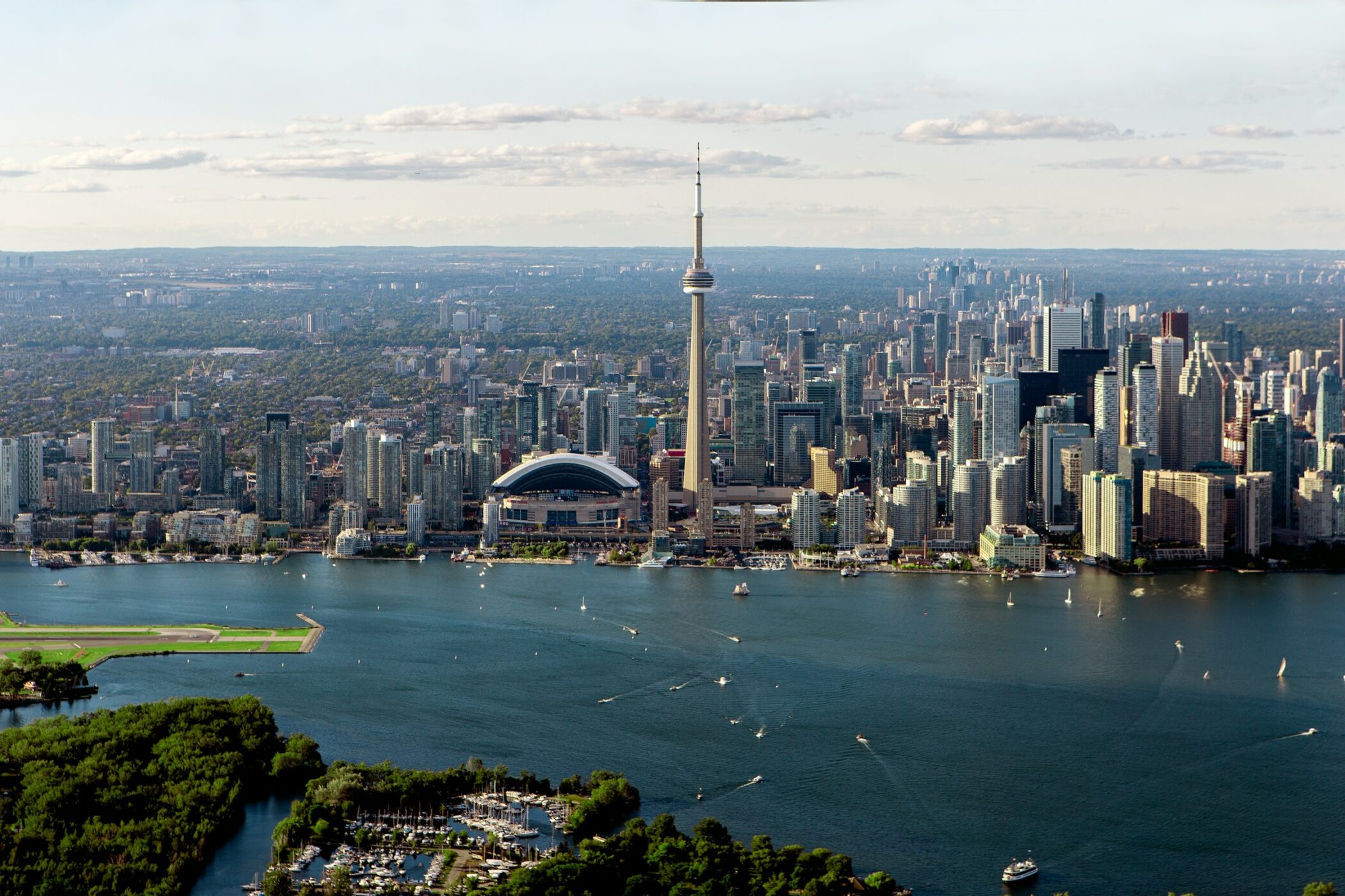 Photo of Toronto.
